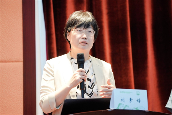 刘素婷.jpg 刘素婷.jpg