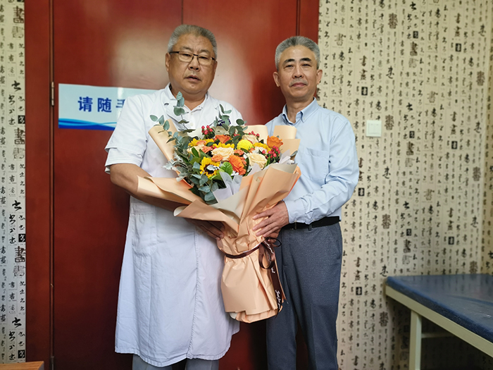 图片2.jpg 图片2.jpg