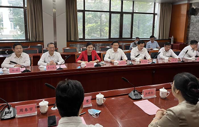 图片3.jpg 图片3.jpg