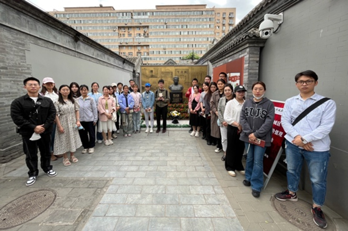 图片 2.jpg 图片 2.jpg