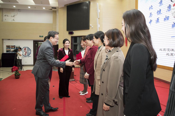 图片 9.jpg 图片 9.jpg
