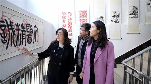 图片 1.jpg 图片 1.jpg