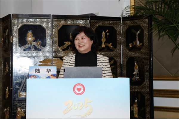 8女医师协会.jpg 8女医师协会.jpg