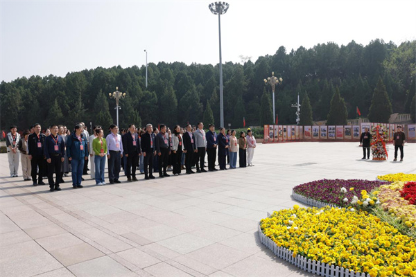 图片4.jpg 图片4.jpg